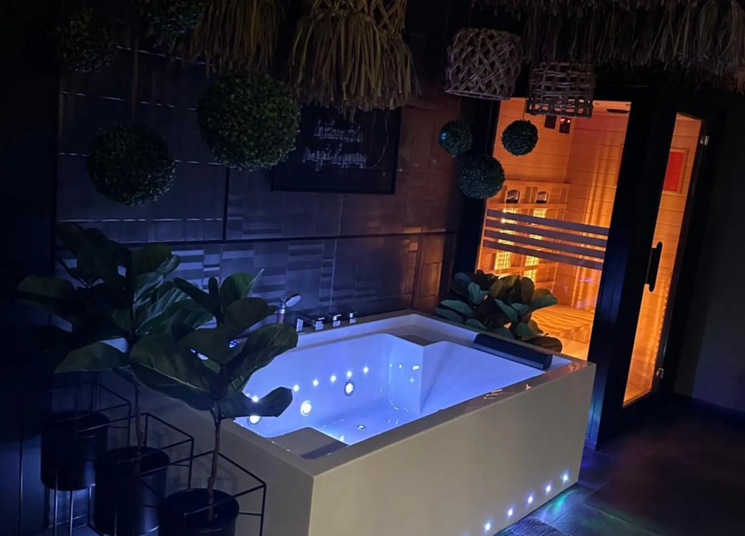 Doki Spa Apartments With Jacuzzi & Sauna Gdansk Poland